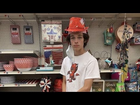Chris Sturniolo being an menace for 6 minutes and 48 seconds