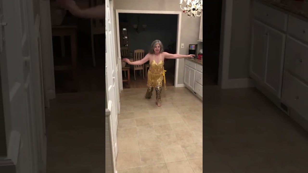 CHRISTINA's Variety SHOW, 6/2/2023 BELLY DANCE, 