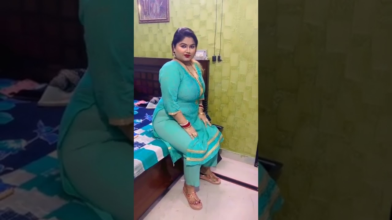 chubby aunty