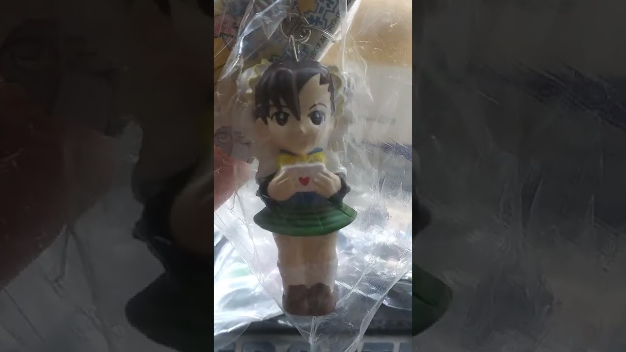 Chun-Li School Girl Love Letter Pocket Fighter Keychain Collection