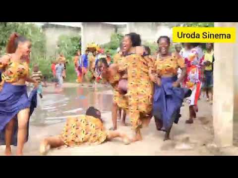 CHURA wasaula kwenye maji .hatarii #SHIDA . UKU WAKICHEZEA #KANGAMOKO # BAIKOKO