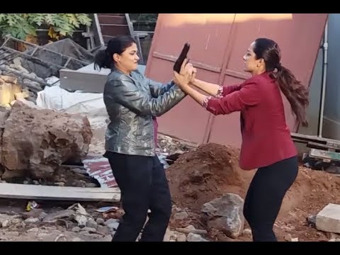 Cid Purvi and Shreya Fight | Making of Cid Eye Gang Episode