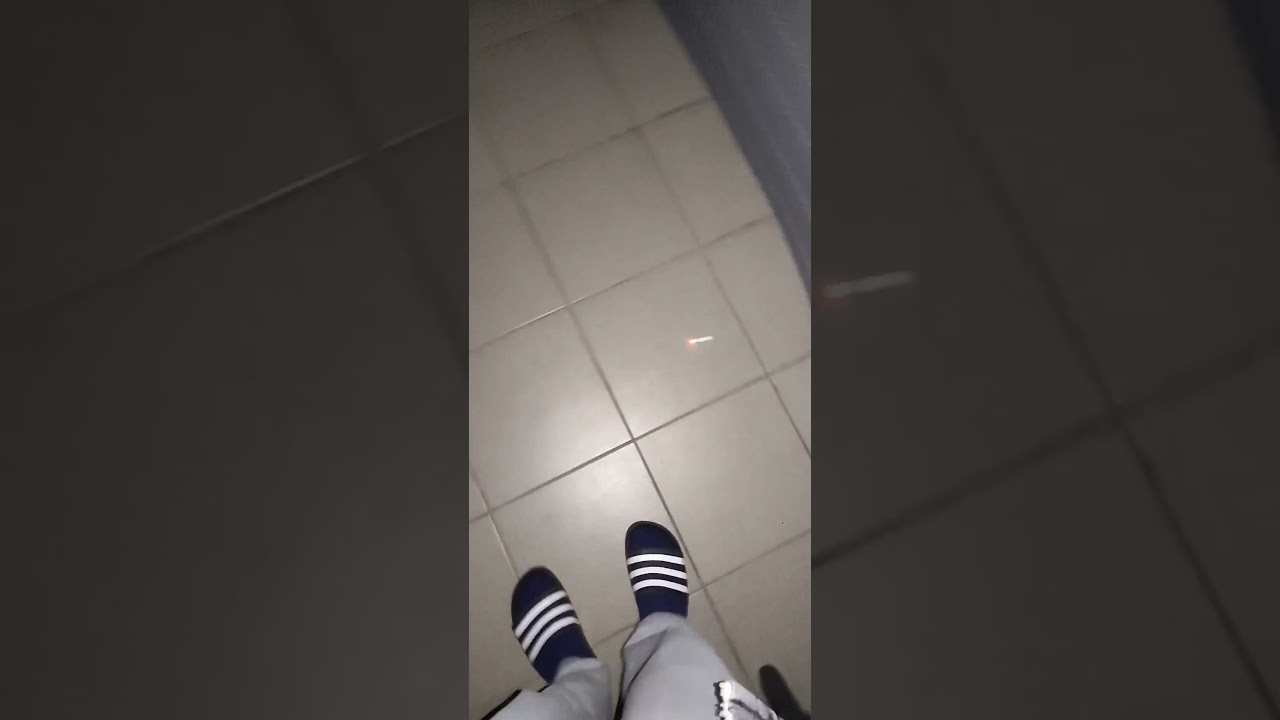 cig crush in flip flops