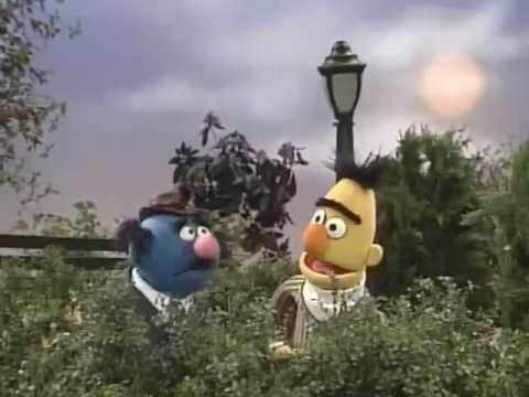 Classic Sesame Street - Bert meets Simon Soundman