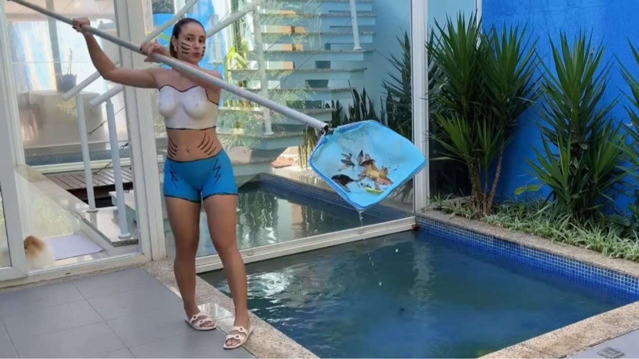 CLEANING  POOL  AT BRAZIL BODY ART