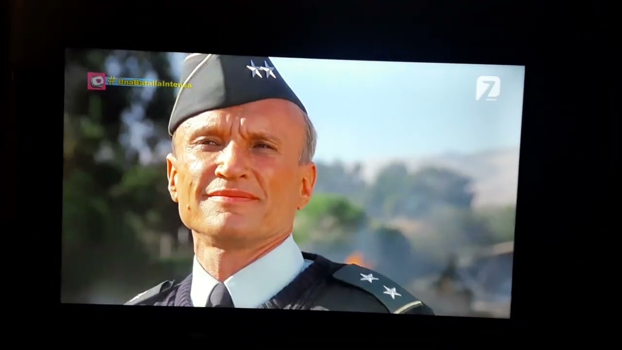 Closing to Commando (1985) on Azteca 7 MX 7/6/24