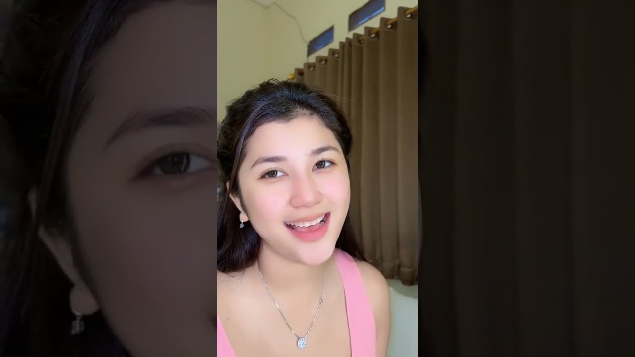 Coba Tebak Saya ngomong apa | Dhila Safira