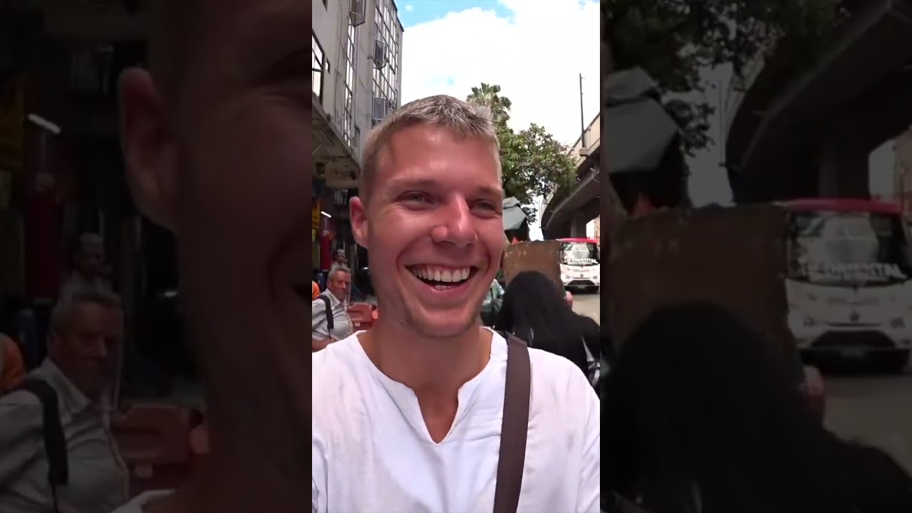 Colombian girl grabs me on the street! 🇨🇴