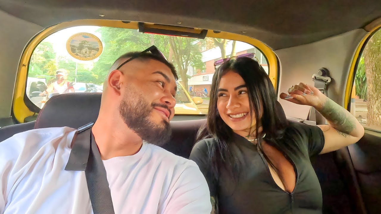 Colombiana me guia por Medellín e mostra tudo 🇨🇴