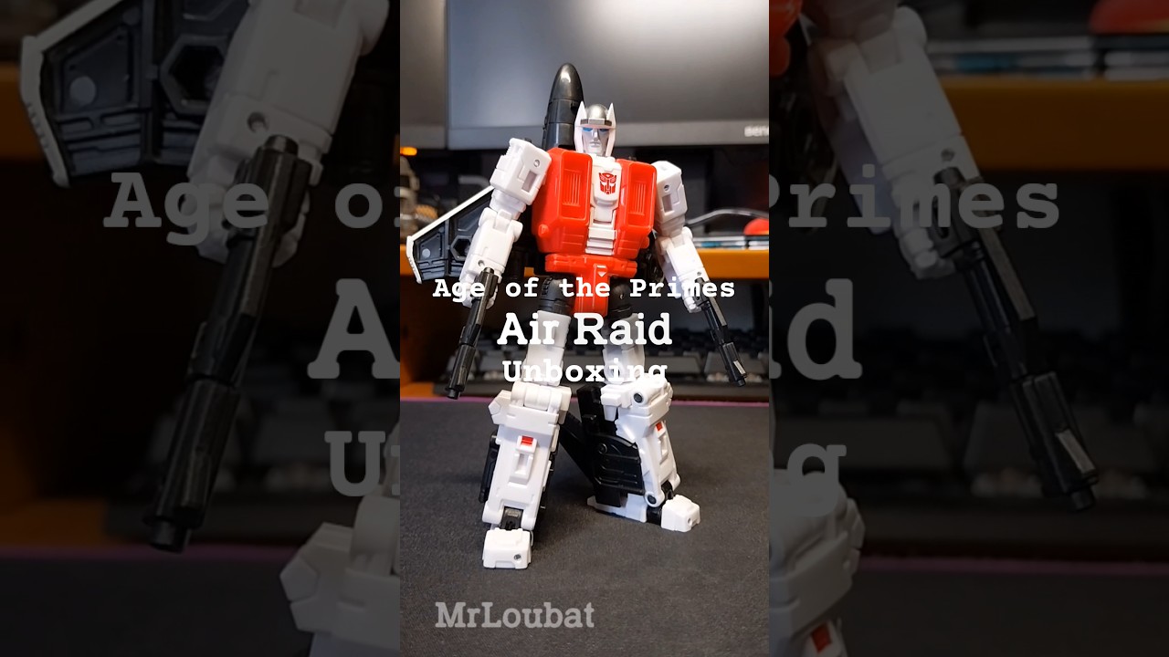 Colour me pleasantly surprised | Age of the Primes Air Raid Unboxing | MrLoubat | Transformers
