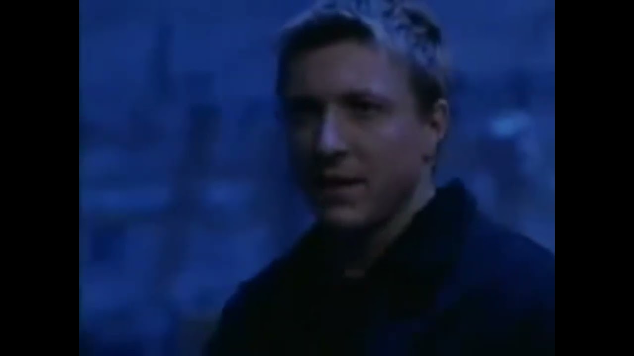 comando piton 2002 pelicula trailer