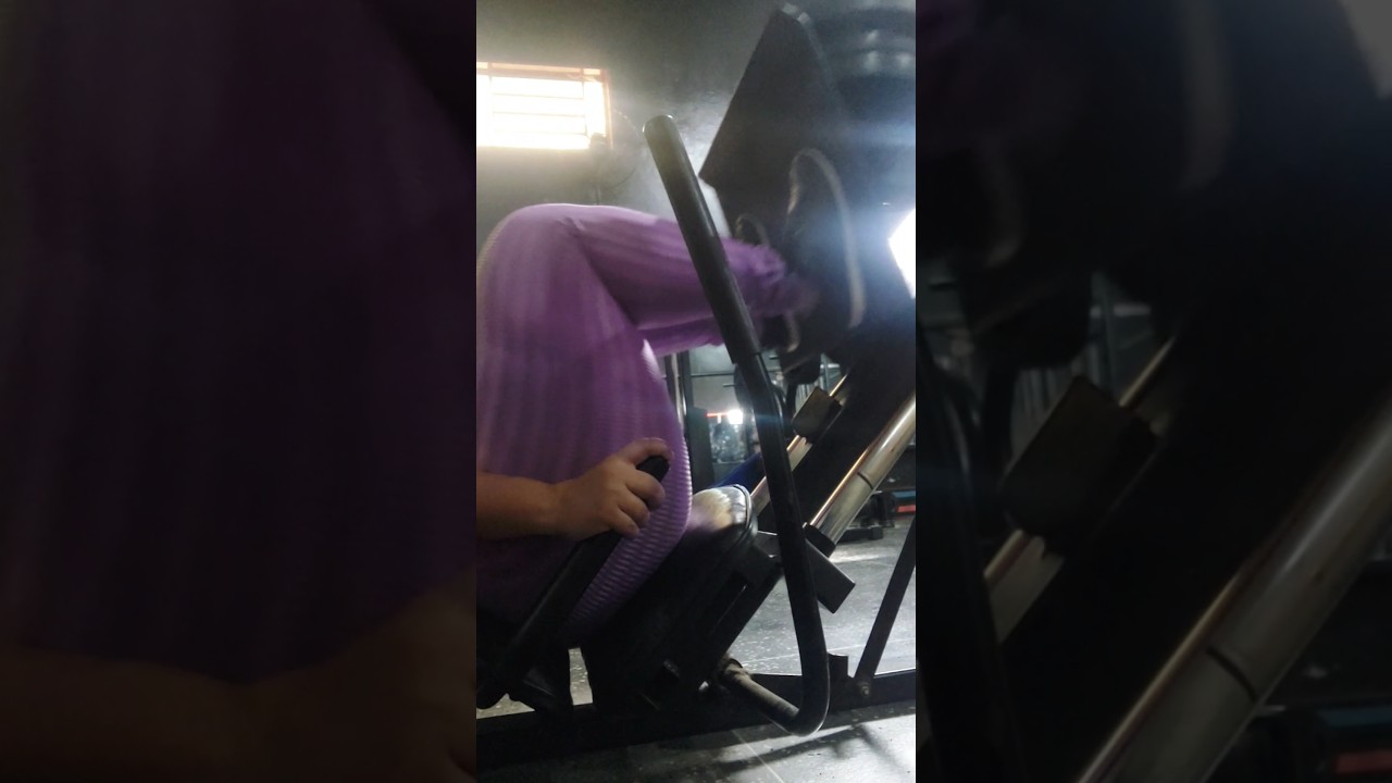 como executar leg pless 45 na academia para #treinoiniciantes