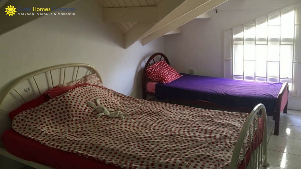 Cosy family house in Curasol