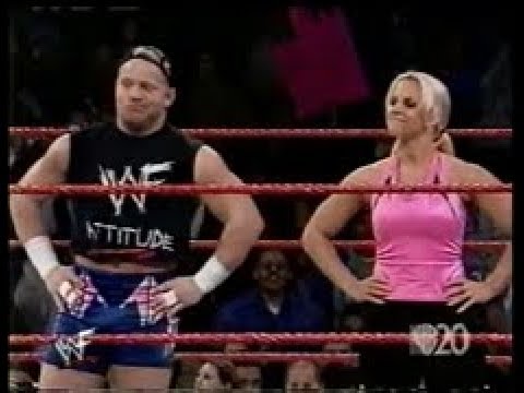 Crash Holly (w/ Molly Holly) vs. Scoot Andrews (03 17 2001 WWF Jakked Metal)