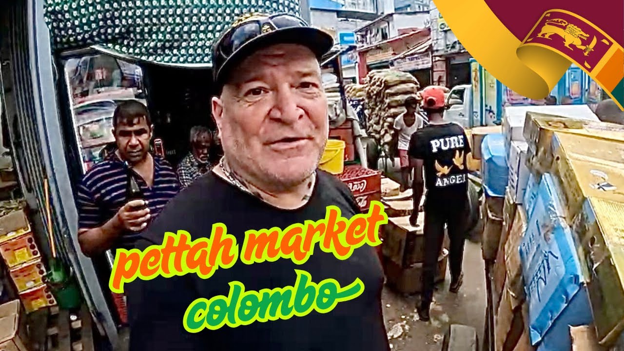 Crazy Streets of Pettah market colombo Sri lanka