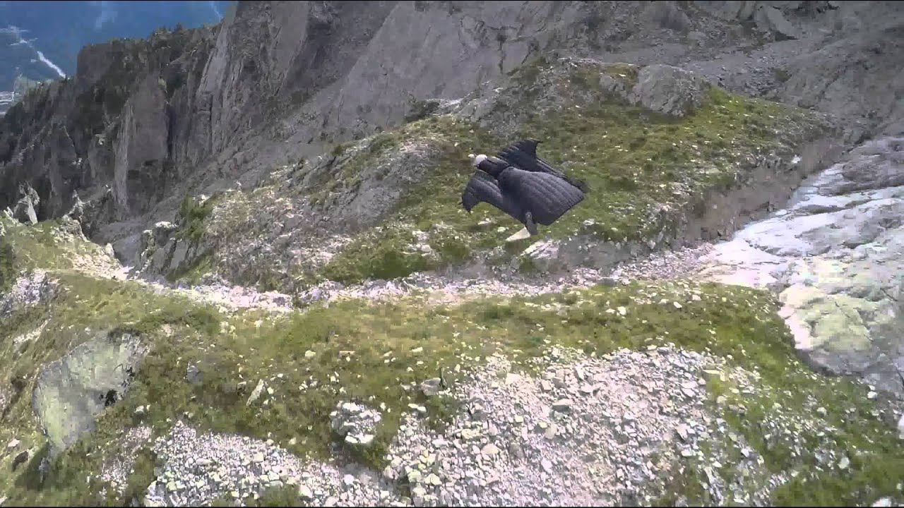 Crazy Wingsuit Flight - The Great Dario -  Graham Dickinson & Dario Zanon