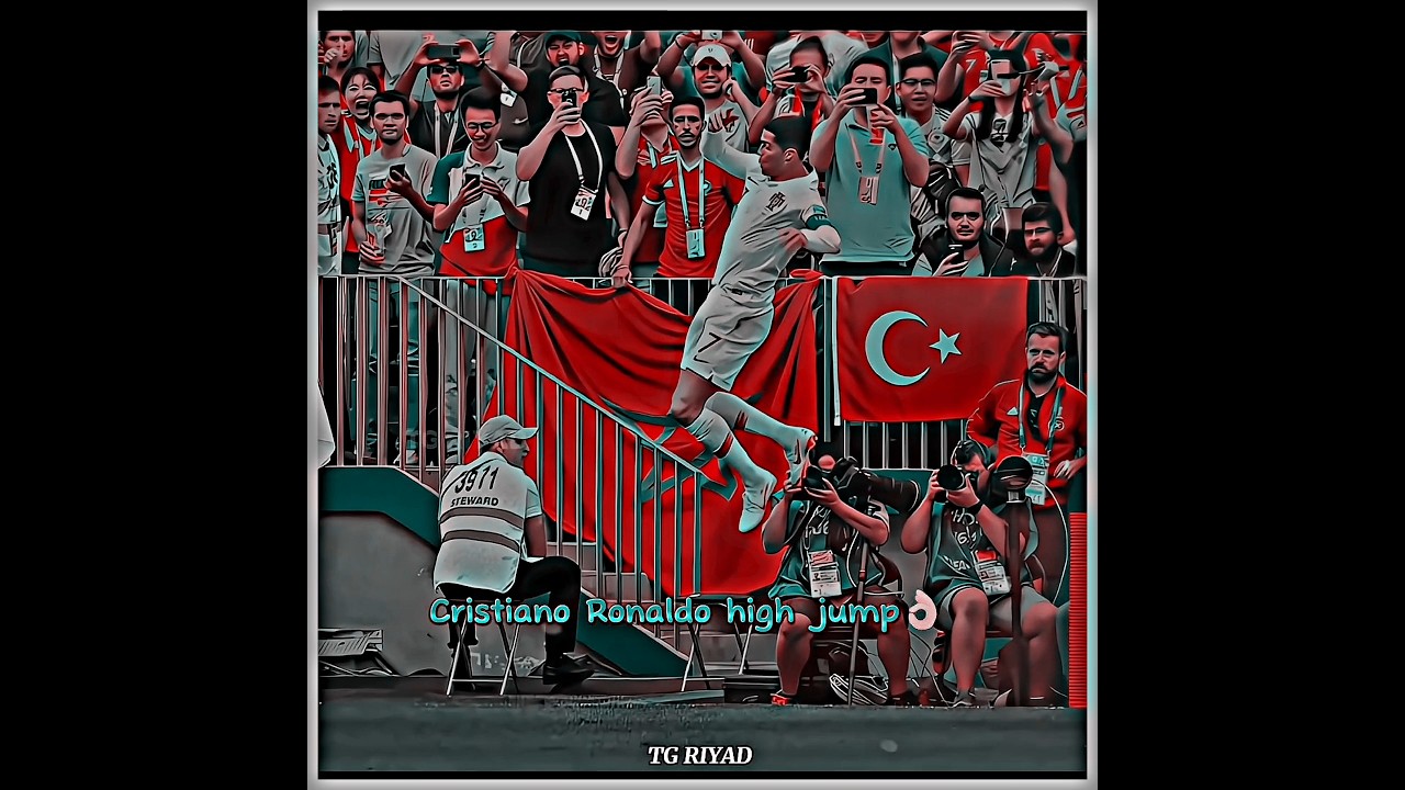 Cristiano Ronaldo High Jump ☠️👌 | CR7 Best High Jump.  #football #skills #edit #ronaldo