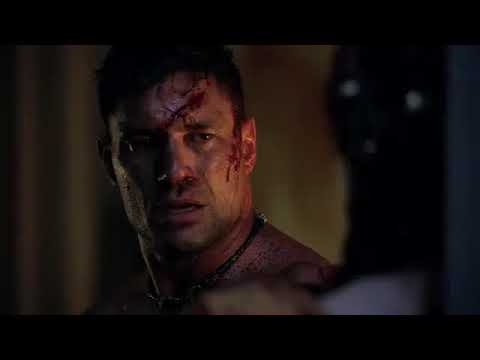 Crixus mata al bebé que Lucrecia lleva en el vientre