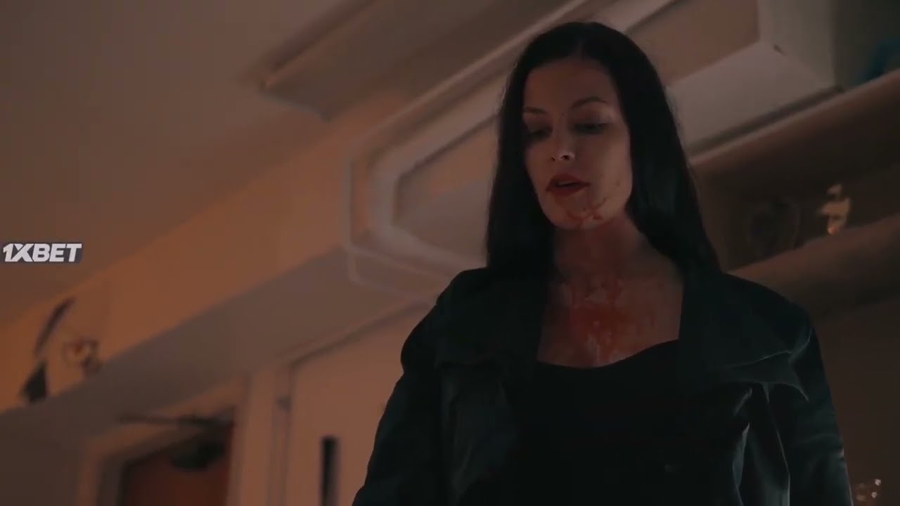Crush scene : A woman crushes a man's head with her foot in boots