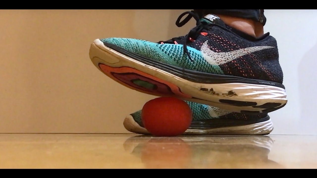 Crush Tomato Nike Flyknit 3