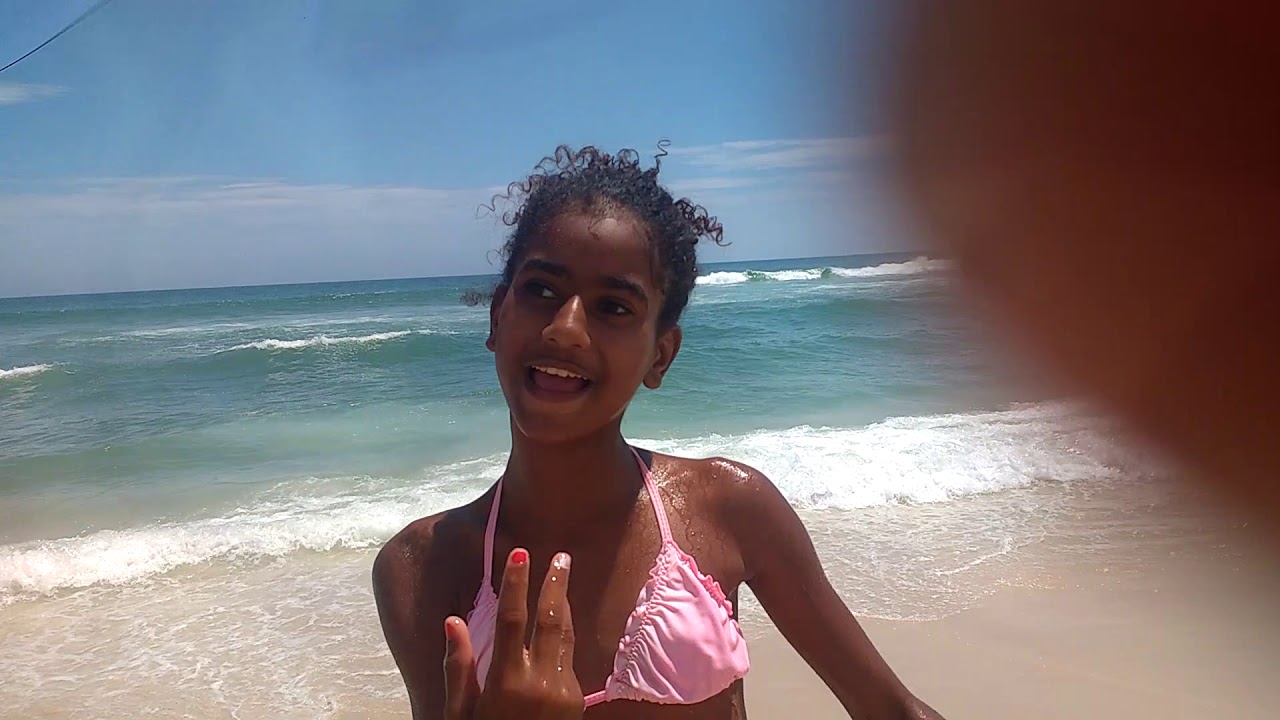Cótinha na praia da barra RJ.