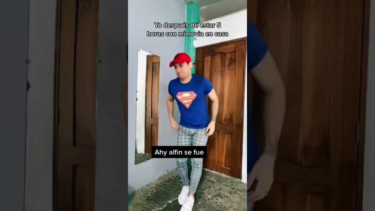 Cuando te aguantas las ganas de hecharte un pedo por estar horas con tu novi@.