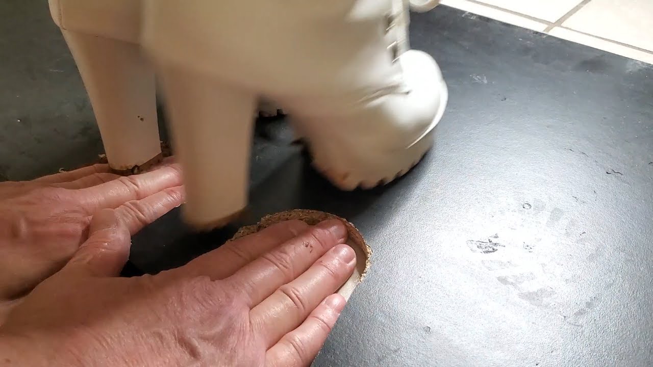 Cute Boots Quick Dance on Fingers #Heels Crush