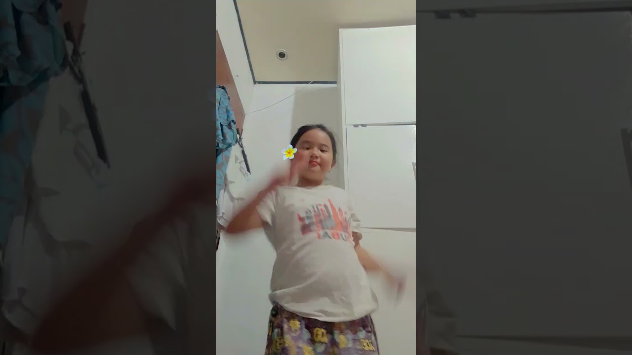 cute ezra