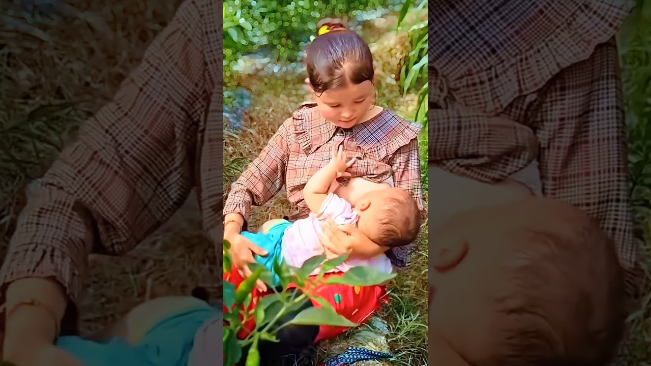 Cute Mom breastfeeding tutorial vlogs ❣️😘#milk #indian #mom #tutorial #baby #breastfeeding #ytshorts