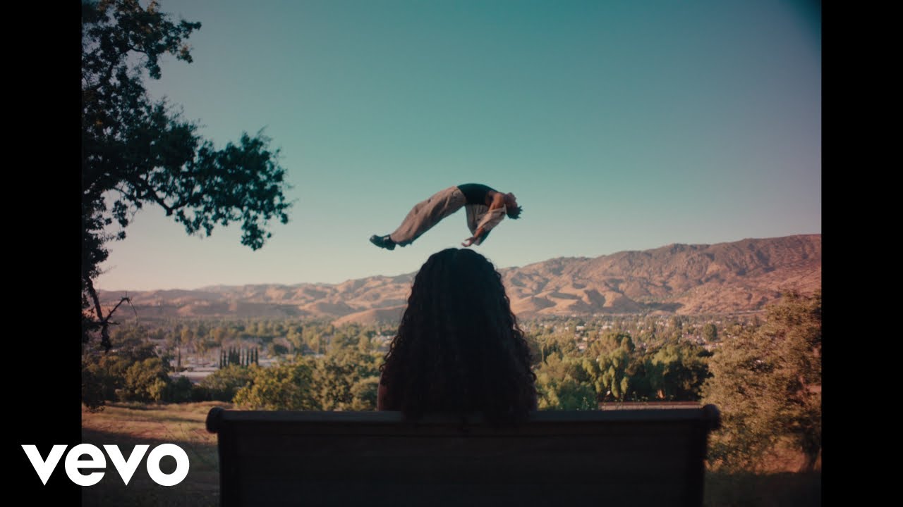 d4vd - Notes From A Wrist [Official Music Video]