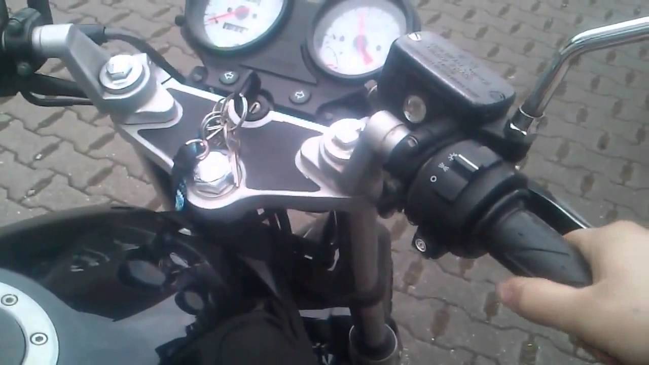 Daelim Roadwin 125 Sound  ;)