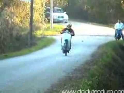 DaiDut Vespa - Impennata di Tiz con la SportellinoPiccolo
