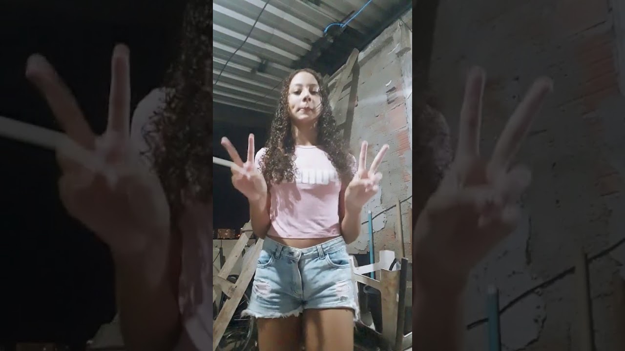 DANÇANDO