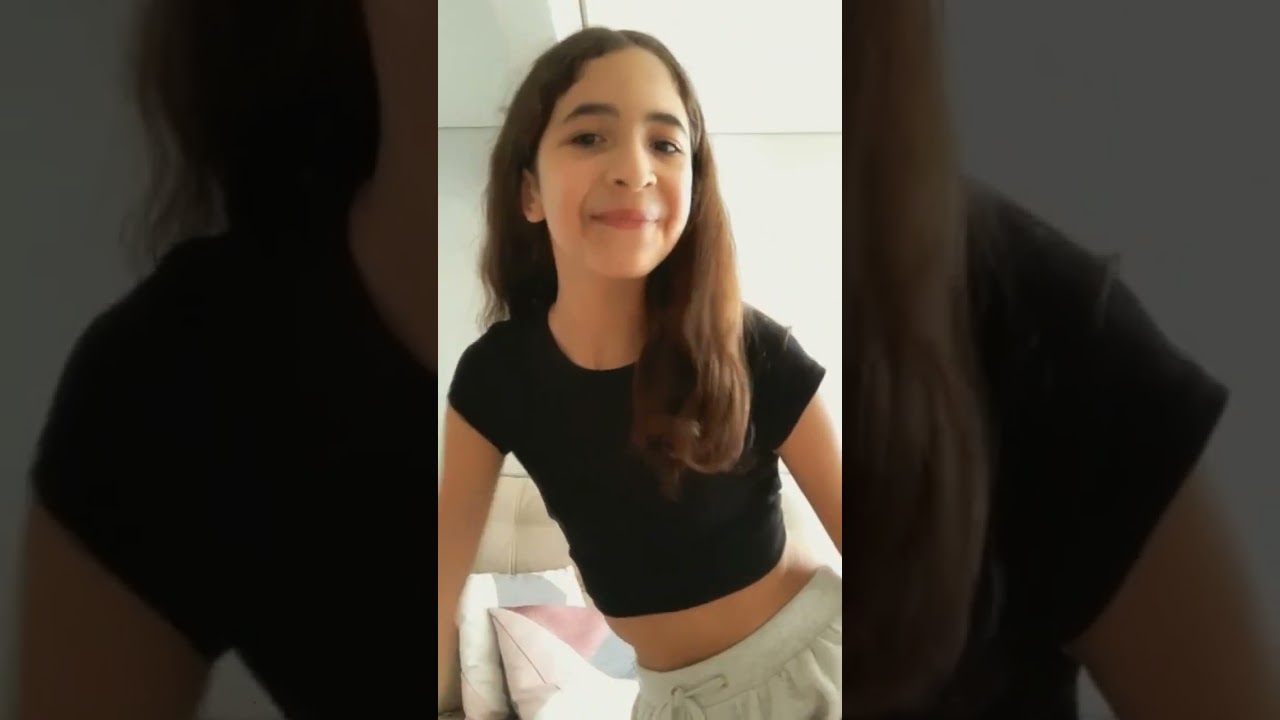 DANÇANDO COM A MINHA PRIMA FUNK DO TUBARÃO!!