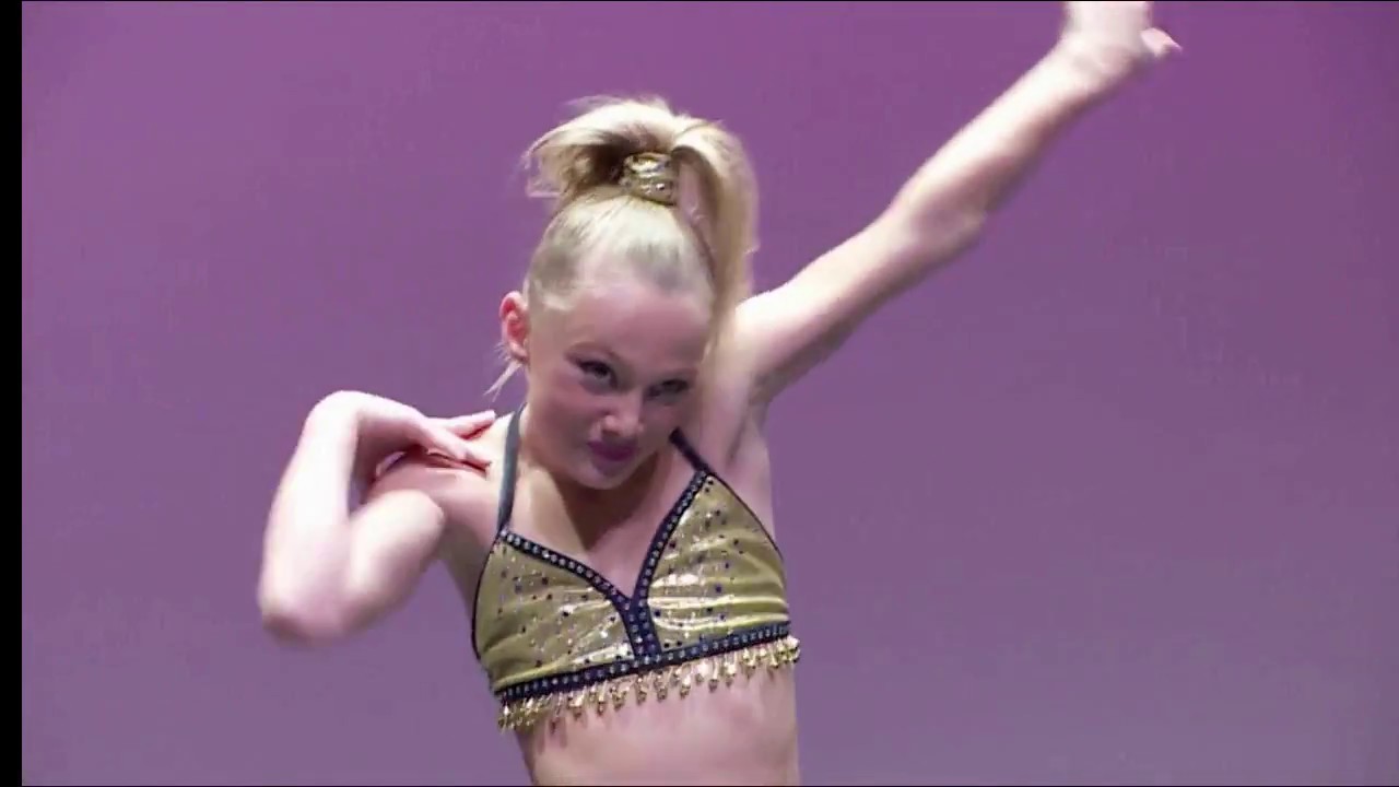 Dance Moms- Maesi's Full Solo- I'm Alive