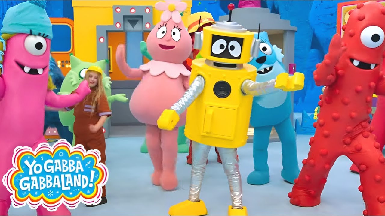 Dancing At the Great Big Party in Yo Gabba GabbaLand!  💃