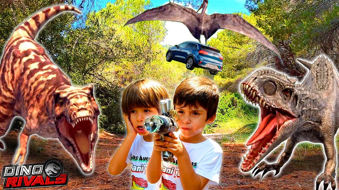 Dani y Evan, Los Coleccionistas de DINOSAURIOS perdidos en el bosque!!