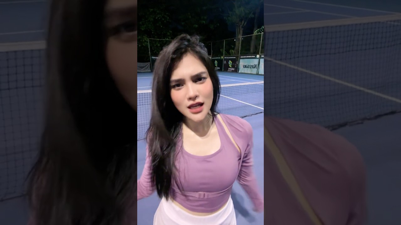 DAVINA KARAMOY MAIN TENIS IPAR MAUT