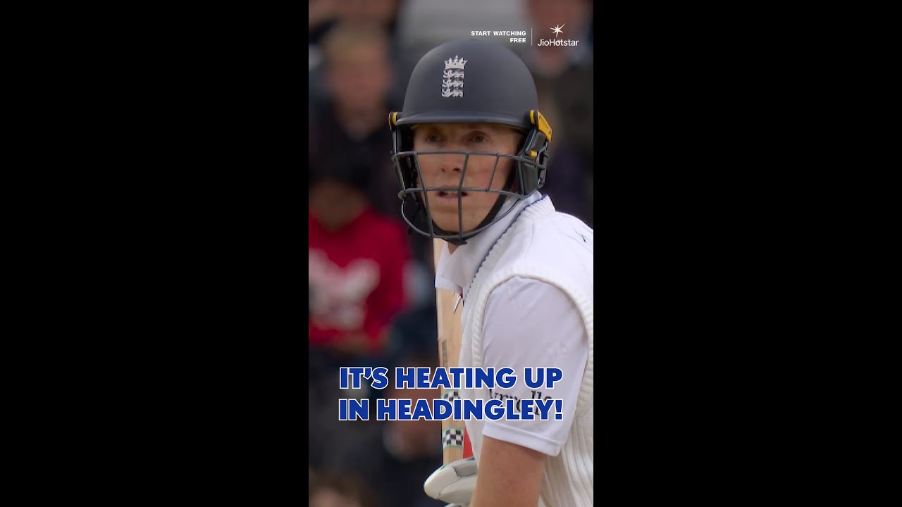 Day 5 of #ENGvIND is heating up as M. Siraj & Co. give it their all on the field!