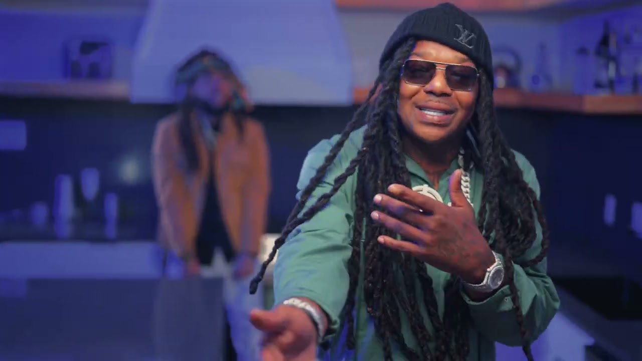 Dee-1 x B.G. - 