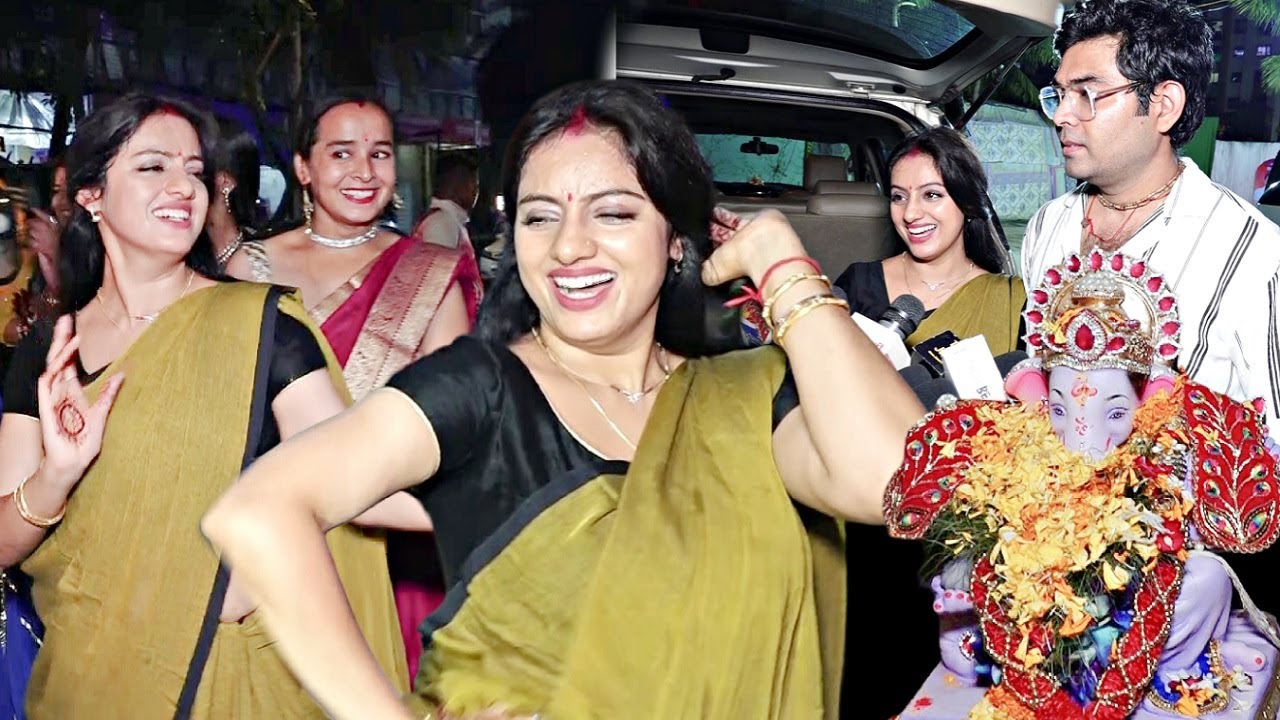 Deepika Singh Dance On Streets At Ganpati Visarjan 2024 Husband Rohit Raj Goyal & Family