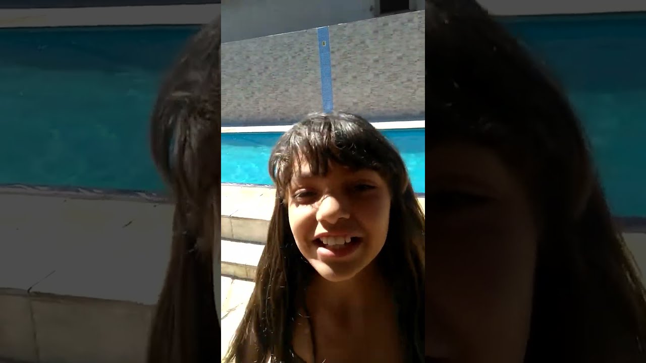 Desafio da piscina Debora Alice é Julia Rafhaelly
