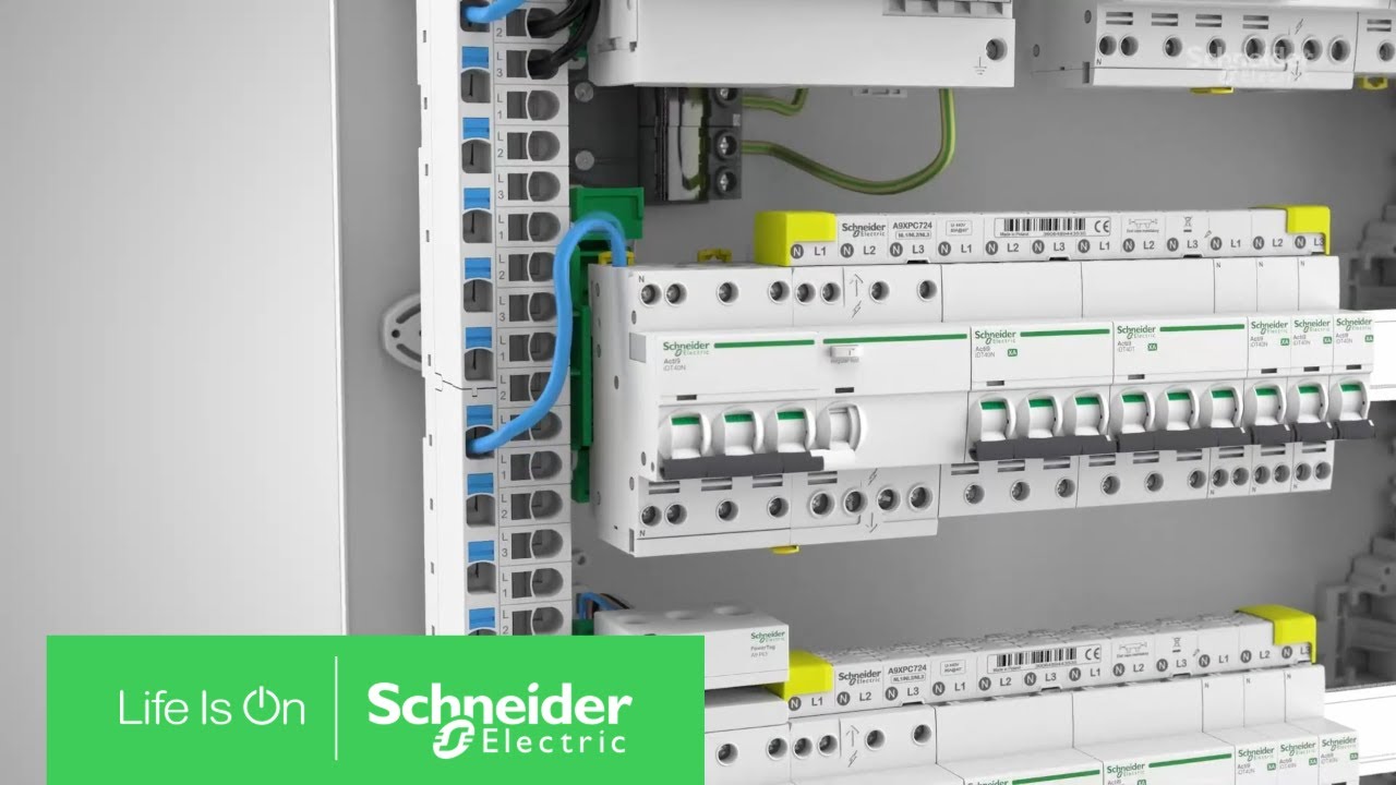 Descopera PrismaSeT S: cofrete electrice din metal, pana la 160A | Schneider Electric