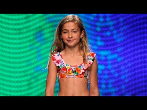 ❤Desfile infantil de 'Banana Moon' Semana Moda Baño de Gran Canaria💛 💥MÁS VÍDEOS en la descripción💥