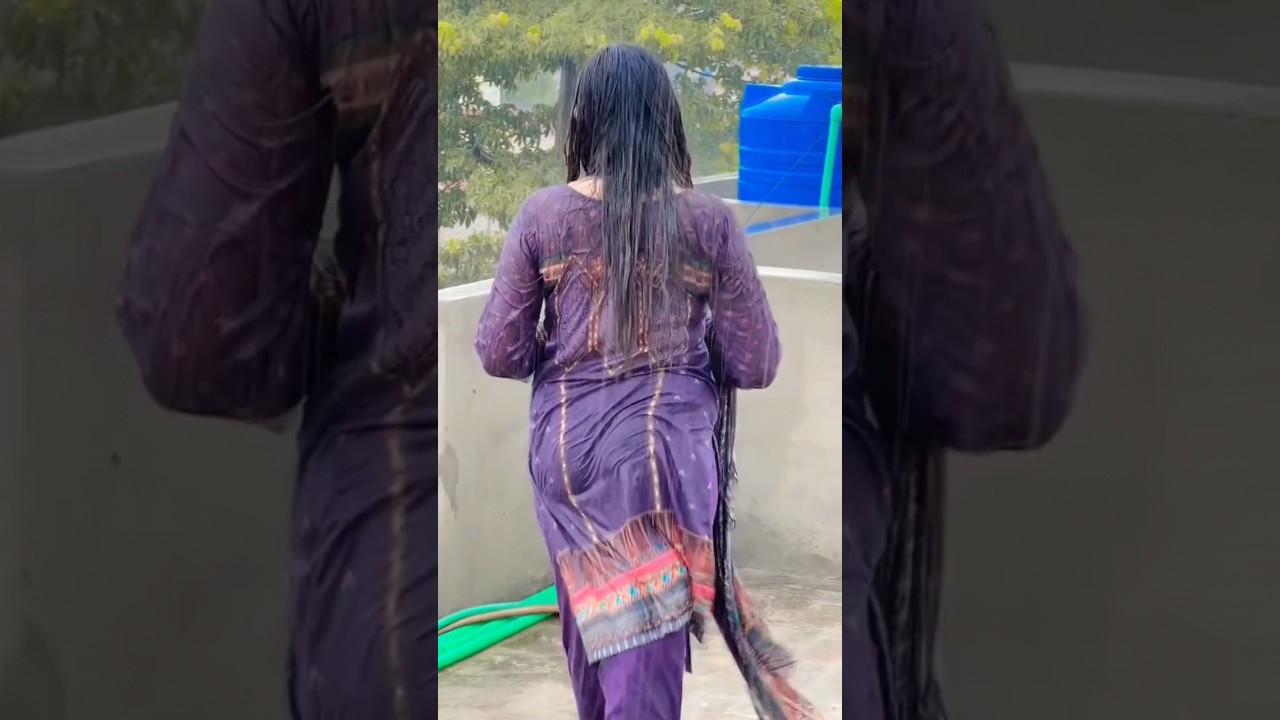 Desi Cute Aunty Catwalk In Tight Salwar Kameez Back Side VLog Shorts Chaal #bdshortsvlog #auntieboss