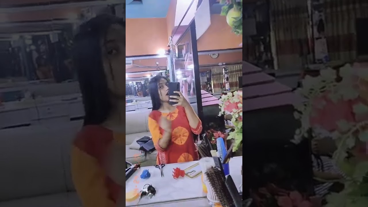 Desi girl without Bra