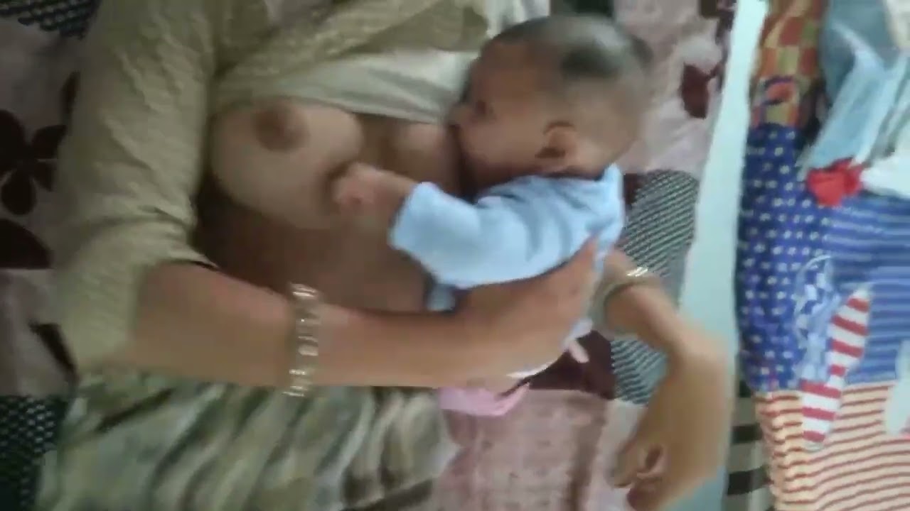 Desi Indian Breastfeeding Rani | Village Vlogs | New Breastfeeding Video