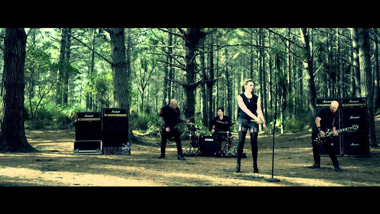 Devilskin - Fade (Official Music Video)
