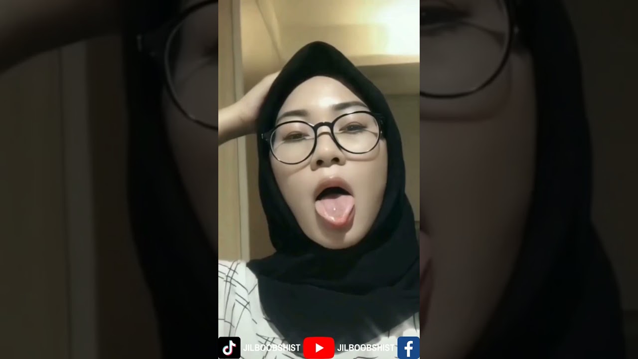 Di muka 🙂 apa di mulut👄?💦#pemersatubangsa #jilbabkekinian #diatas #happy #happiness #jogettiktok