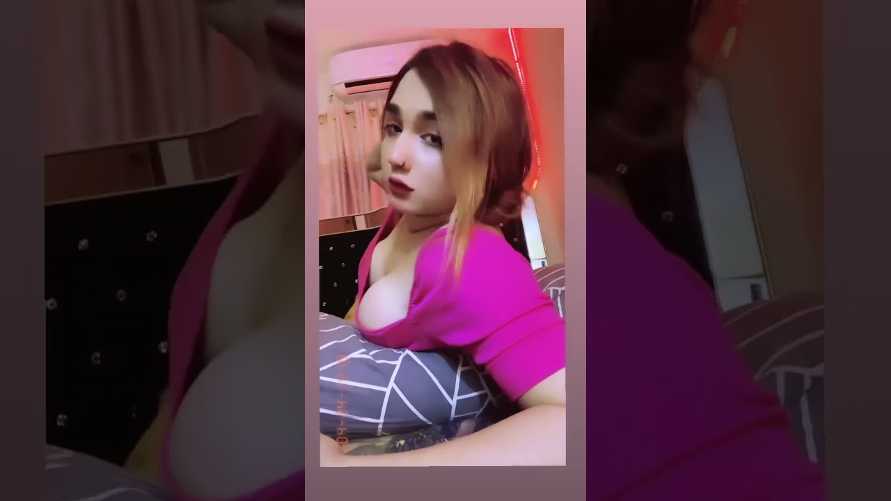 Diba Moni Showing Big Boobs